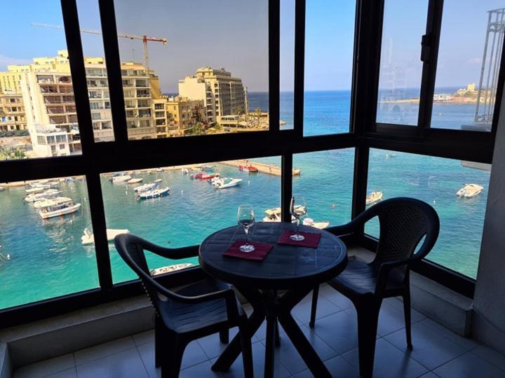 Spinola Bay Sea Front Apt 6 Saint Julian's Dış mekan fotoğraf